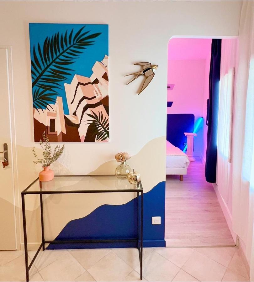 Roma Reva: Design Et Home Cinema نيم المظهر الخارجي الصورة